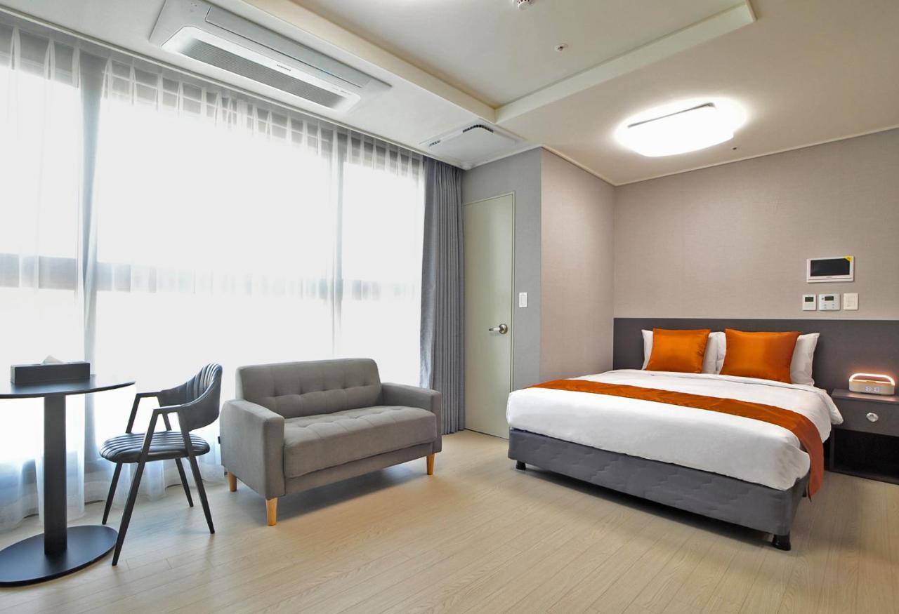 Coopstay Yeosu Hotel Exterior photo
